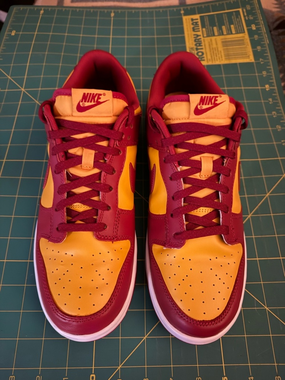 Nike Dunk Low Men's Size 10.5 Retro Midas Gold Sneakers DD1391-701 - Picture 2 of 9